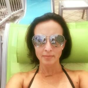 Meet your Posher, Dakota